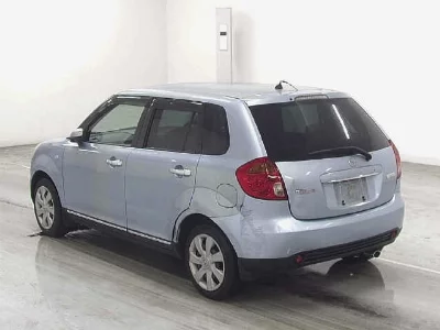 Mazda Verisa