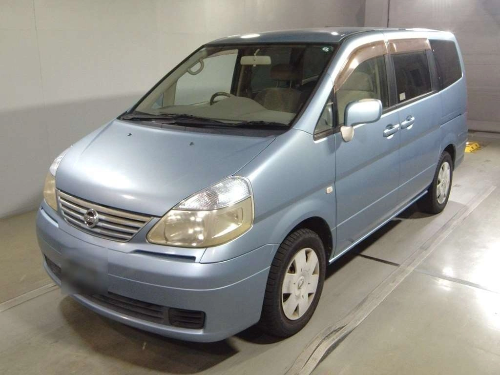 Nissan Serena  с аукциона в Японии