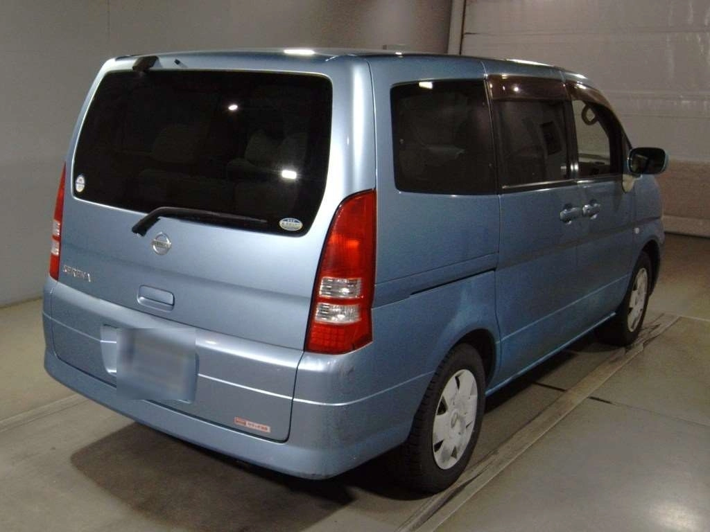 Nissan Serena  с аукциона в Японии