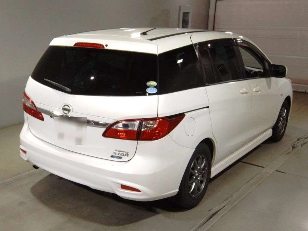 Nissan Lafesta  с аукциона в Японии