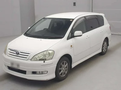 Toyota Ipsum