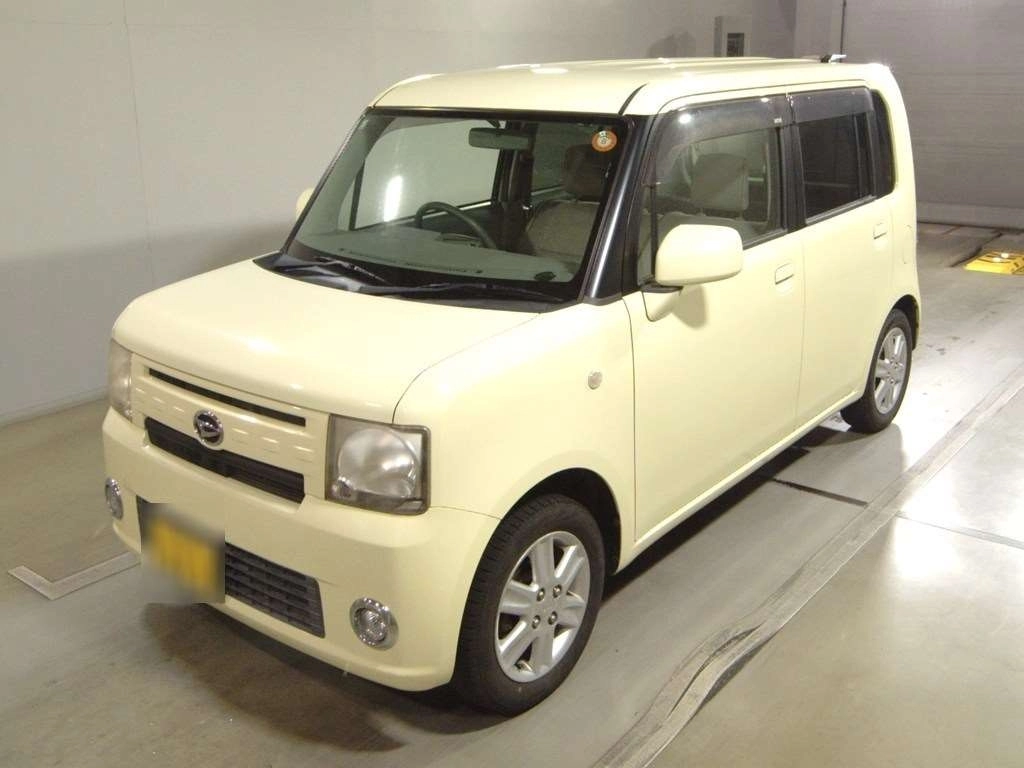 Daihatsu Move Conte  с аукциона в Японии