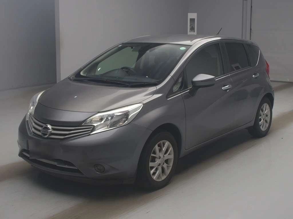 Nissan Note  с аукциона в Японии