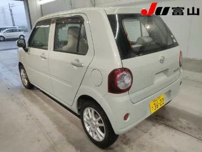 Daihatsu Mira Tocot