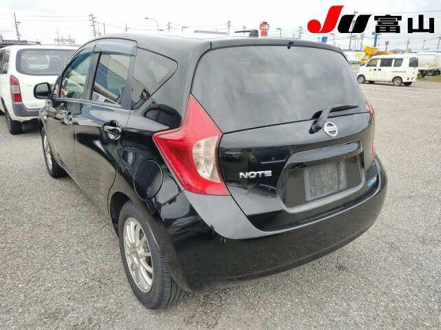 Nissan Note  с аукциона в Японии