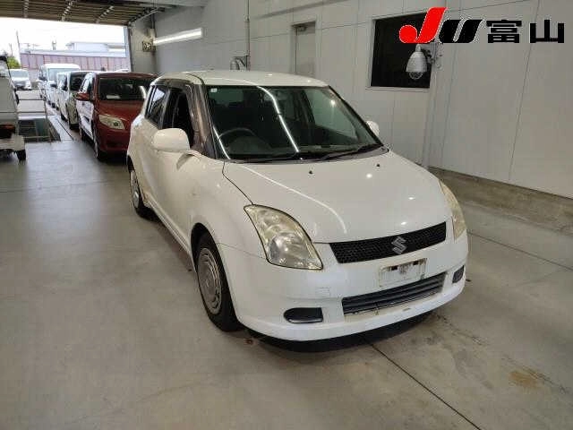 Suzuki Swift  с аукциона в Японии