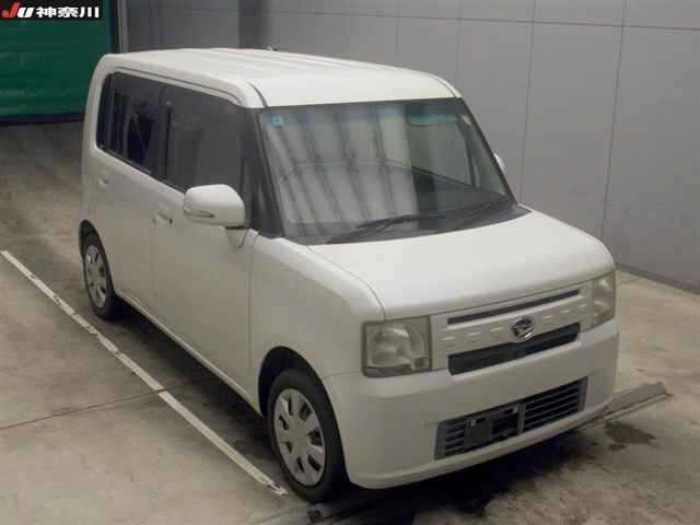 Daihatsu Move Conte  с аукциона в Японии
