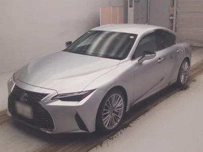 Lexus IS300h