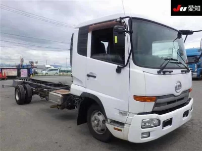 Nissan UD