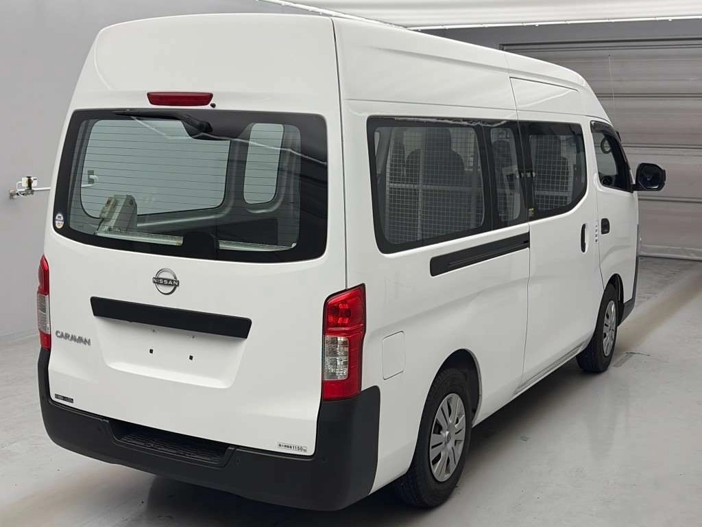 Nissan Caravan  с аукциона в Японии