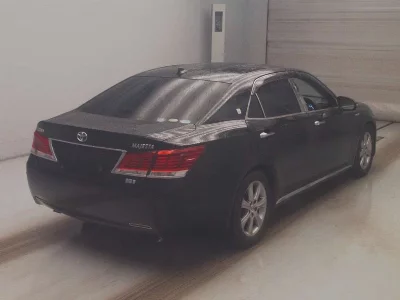 Toyota CROWN MAJESTA