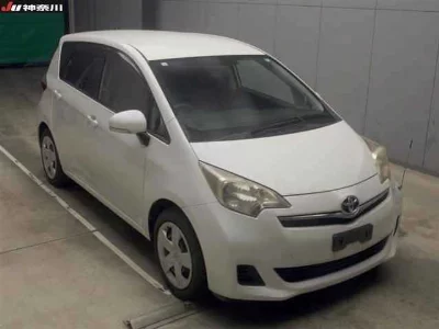 Toyota Ractis
