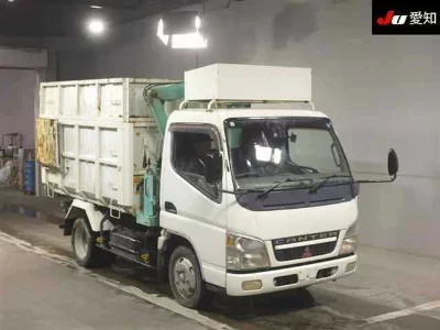 Mitsubishi Fuso Canter