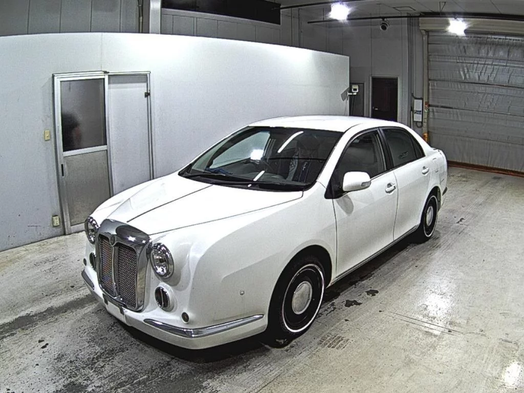 Mitsuoka Galue  с аукциона в Японии