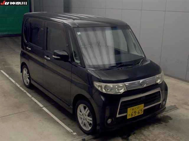 Daihatsu Tanto  с аукциона в Японии