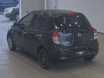 Nissan March