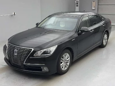 Toyota CROWN HYBRID