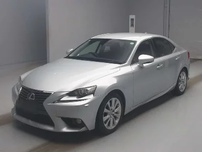 Lexus IS300h
