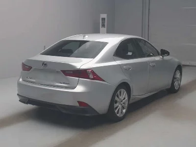 Lexus IS300h