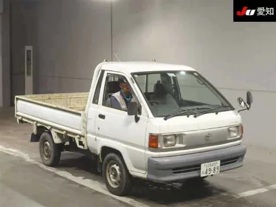 Toyota Lite Ace Truck