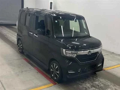 Honda N BOX CUSTOM