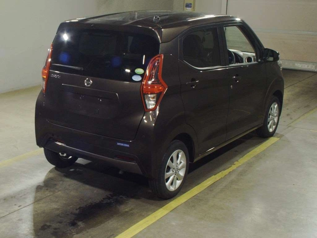 Nissan Dayz  с аукциона в Японии