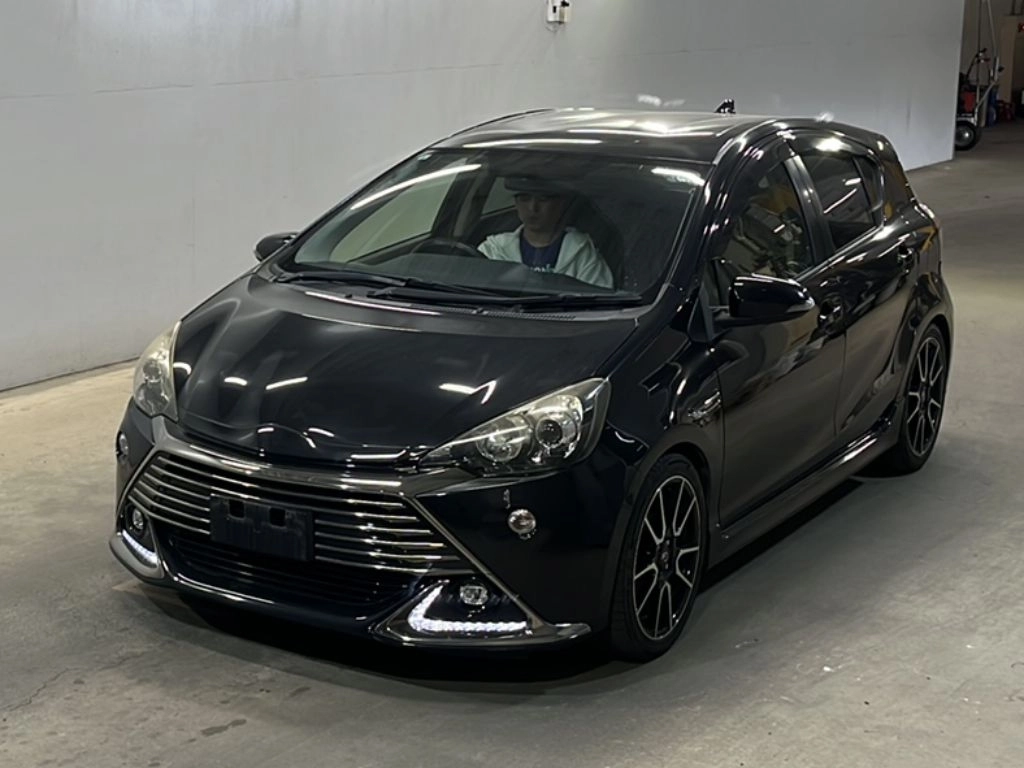 Daihatsu Move  с аукциона в Японии