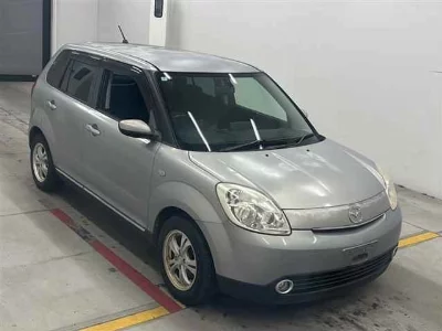 Mazda Verisa