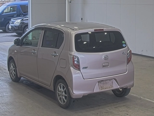 Daihatsu Mira e:S  с аукциона в Японии