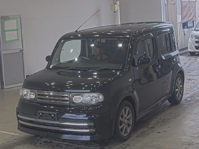 Nissan Cube  с аукциона в Японии