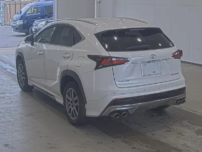 Lexus NX300