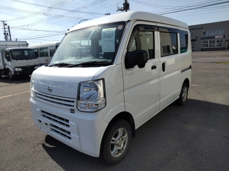 Nissan NV100 Clipper  с аукциона в Японии
