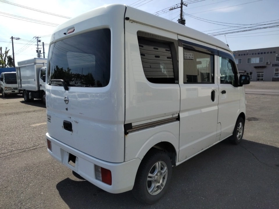Nissan NV100 Clipper  с аукциона в Японии