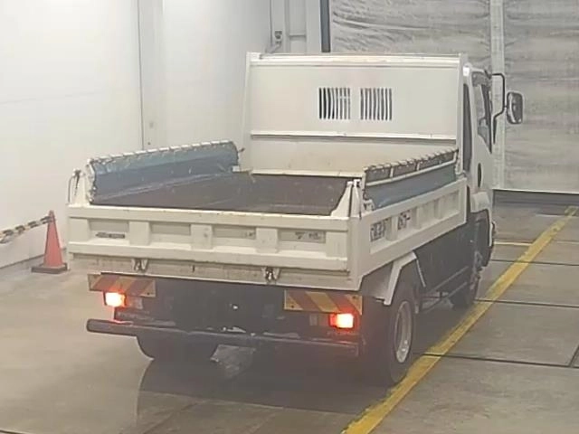 Isuzu Forward  с аукциона в Японии