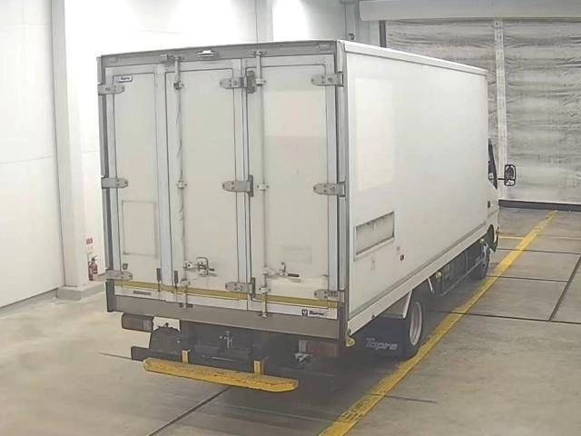 Hino Dutro  с аукциона в Японии