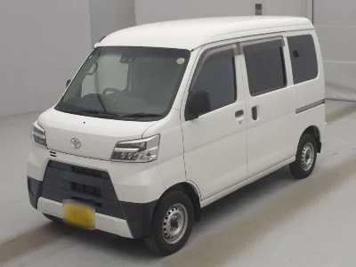 Toyota Pixis Van