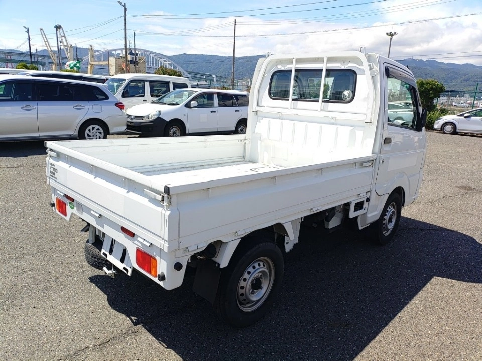 Nissan NT100 Clipper  с аукциона в Японии