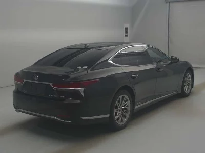 Lexus LS500h