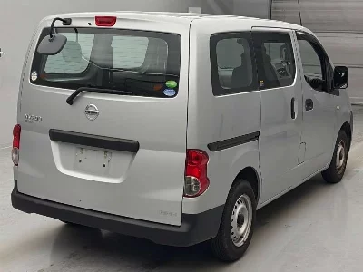 Nissan NV200 VANETTE VAN