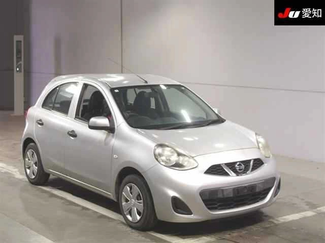 Nissan March  с аукциона в Японии