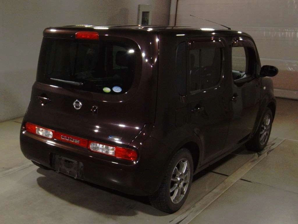 Nissan Cube  с аукциона в Японии