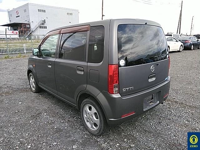 Nissan Otti  с аукциона в Японии