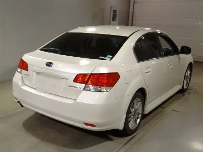 Subaru Legacy B4