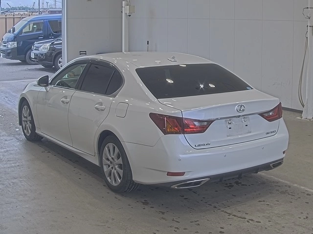 Lexus GS  с аукциона в Японии