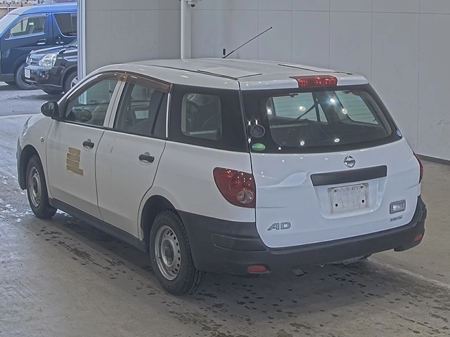 Nissan AD  с аукциона в Японии