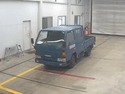 Mazda Titan