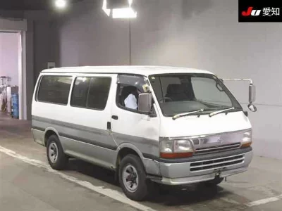 Toyota HiAce Van