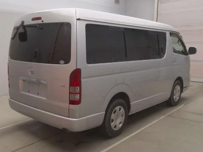 Toyota HIACE WAGON
