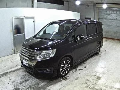 Honda STEPWGN SPADA