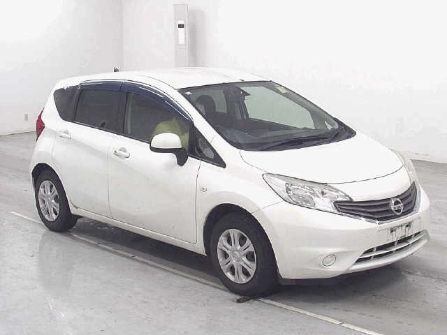 Nissan Note  с аукциона в Японии